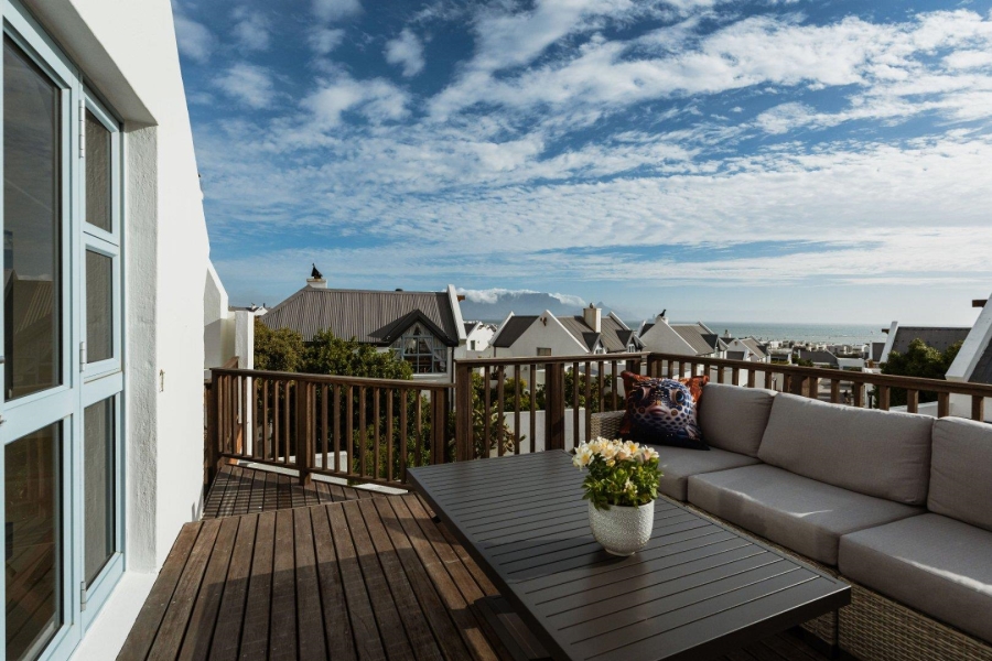 To Let 3 Bedroom Property for Rent in Big Bay Western Cape